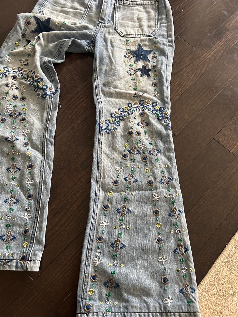 We The Free-Embellished Flare Star Jeans 🌟 - Picture 13 of 15